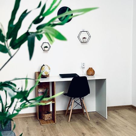 Unde Home Bukarest Exteriör bild