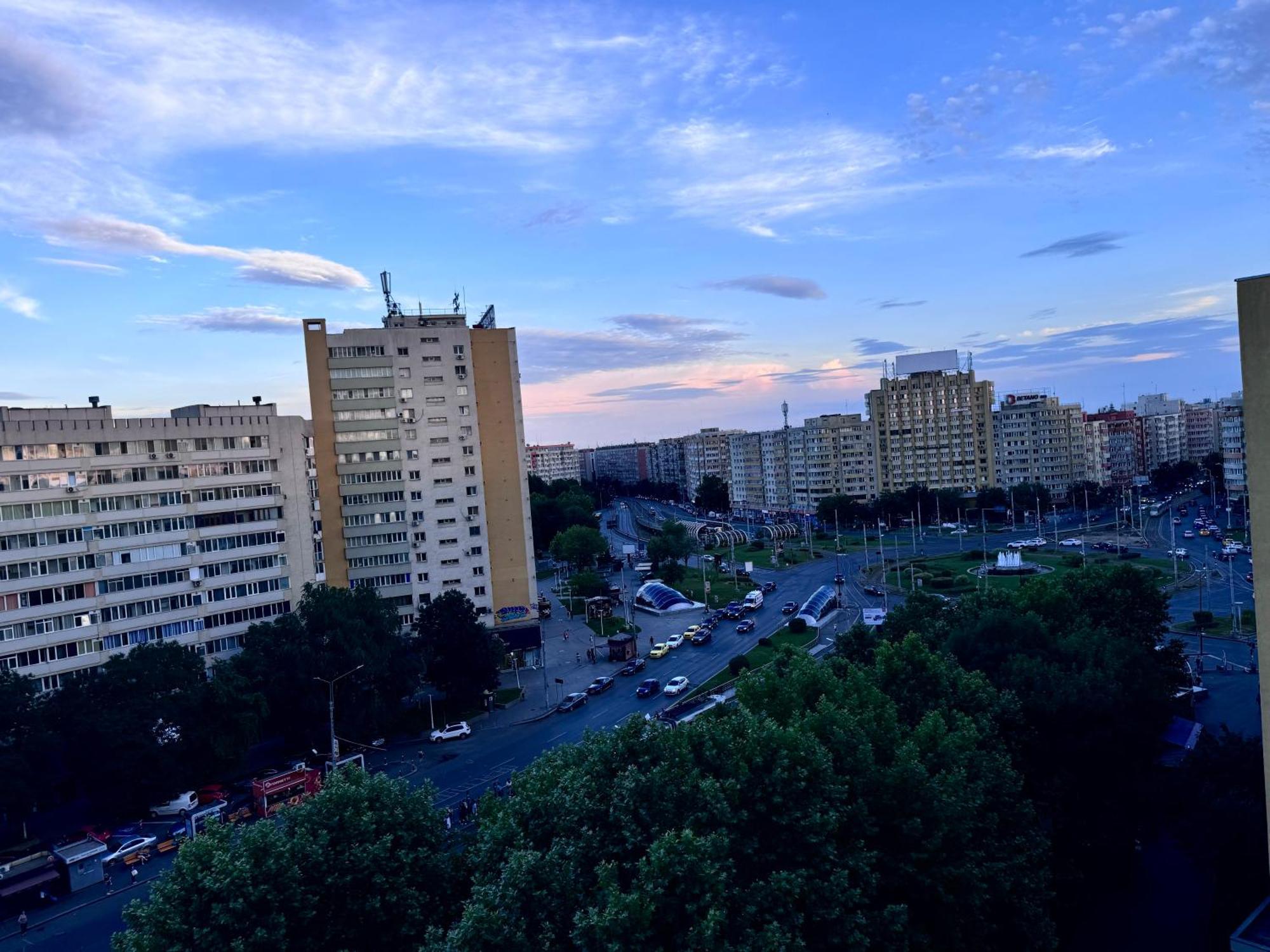 Unde Home Bukarest Exteriör bild